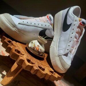 White/Black/Orange Nike, WMNS Blazer Low Platform DJ0292-101